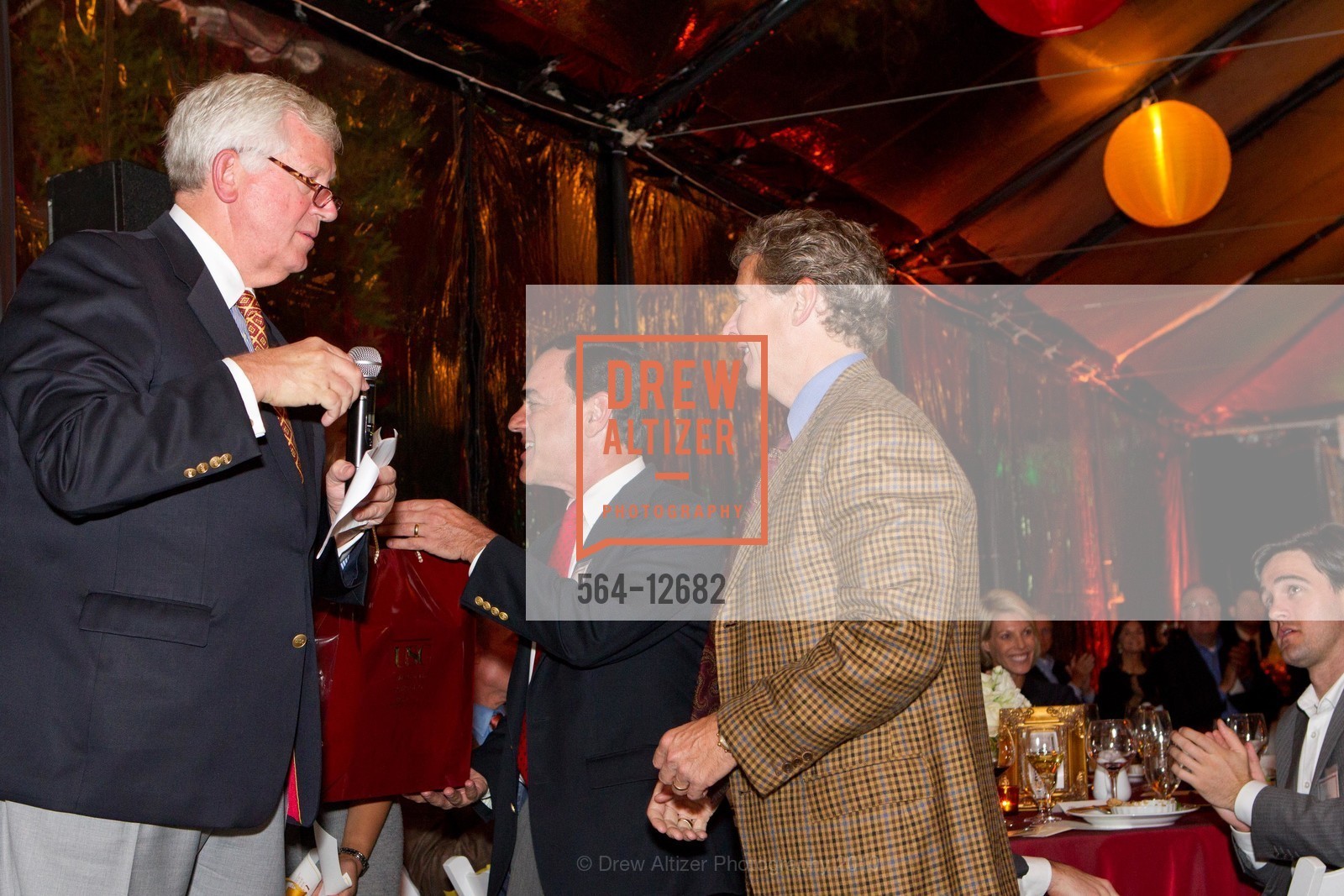 Jim Ellis, USC Marshall School of Business Goldman Benefit Reception & Dinner, US, October 8th, 2010, Photo #564-12682 Jim Ellis, Photo #564-12682