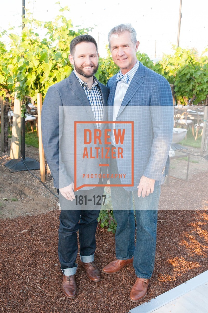 Gerry Etcheberry, Glen Lajeski, Gucci & Vogue Dinner, Jack Calhoun & Trent Norris Vineyard. 3393 Dry Creek Road, Healdsburg CA 95448, May 22nd, 2015, Photo #181-127 Gerry Etcheberry, Glen Lajeski, Photo #181-127