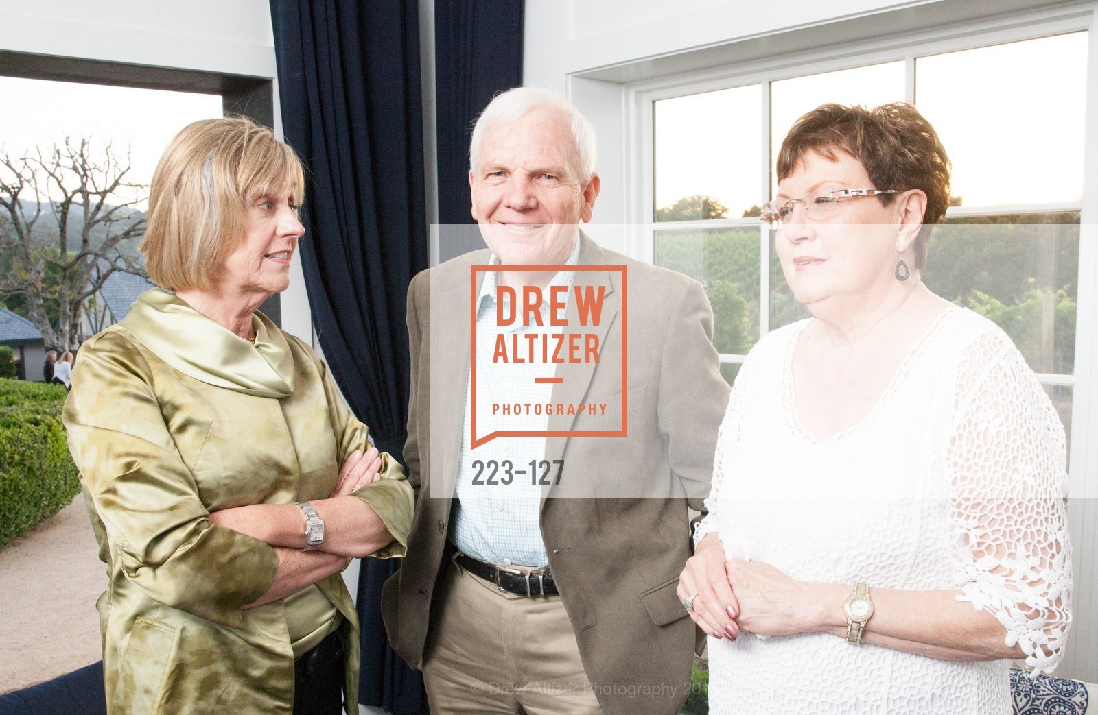 Sheri Morgensen, Jerry Sumner, Darlene Sumner, An Evening in the Vineyard hosted by JACK CALHOUN & TRENT NORRIS, Jack Calhoun & Trent Norris Vineyard. 3393 Dry Creek Road, Healdsburg CA 95448, May 22nd, 2015,Drew Altizer, Drew Altizer Photography, full-service agency, private events, San Francisco photographer, photographer california
