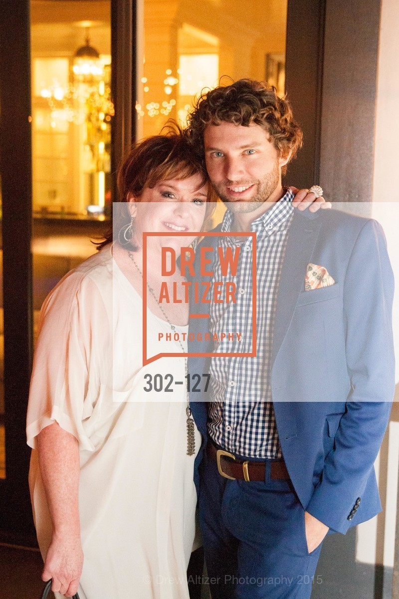 Wendy Walters, Drew Parker, An Evening in the Vineyard hosted by JACK CALHOUN & TRENT NORRIS, Jack Calhoun & Trent Norris Vineyard. 3393 Dry Creek Road, Healdsburg CA 95448, May 22nd, 2015,Drew Altizer, Drew Altizer Photography, full-service agency, private events, San Francisco photographer, photographer california