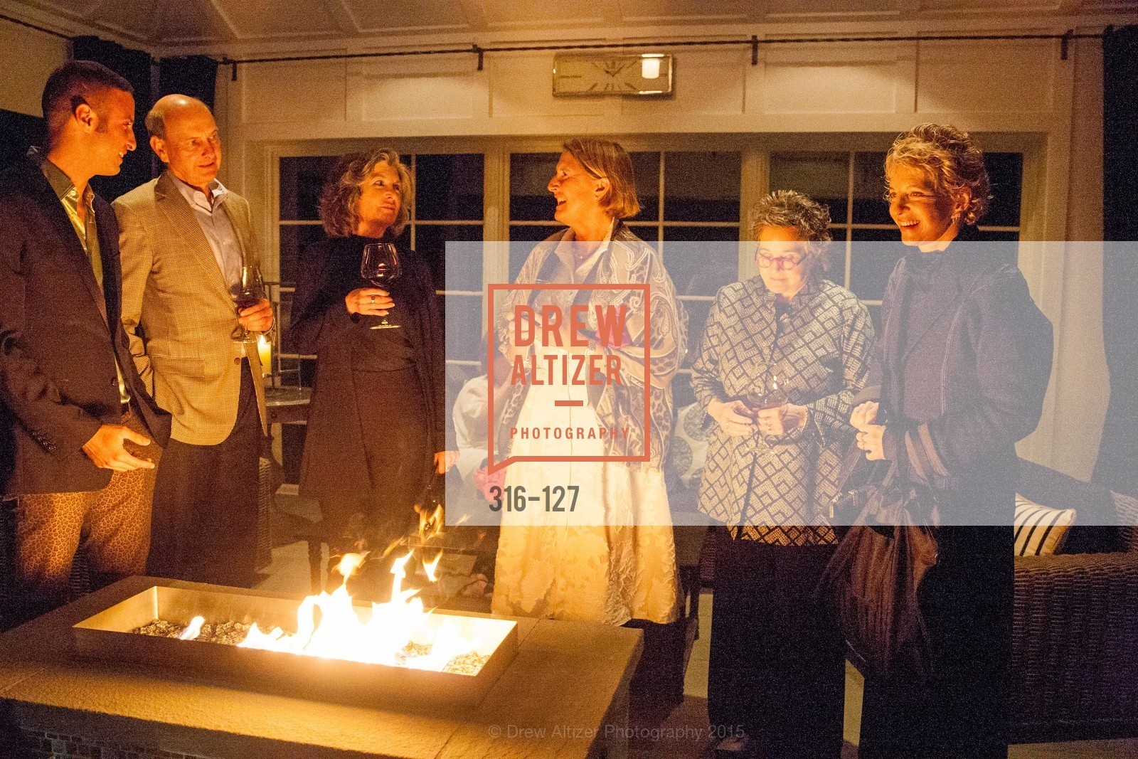 Ari Kofayan, Keith Geesling, Margarita Gandia, Prisca Geesling, Dee Mosbacher, Nanette Gartrell, An Evening in the Vineyard hosted by JACK CALHOUN & TRENT NORRIS, Jack Calhoun & Trent Norris Vineyard. 3393 Dry Creek Road, Healdsburg CA 95448, May 22nd, 2015,Drew Altizer, Drew Altizer Photography, full-service agency, private events, San Francisco photographer, photographer california