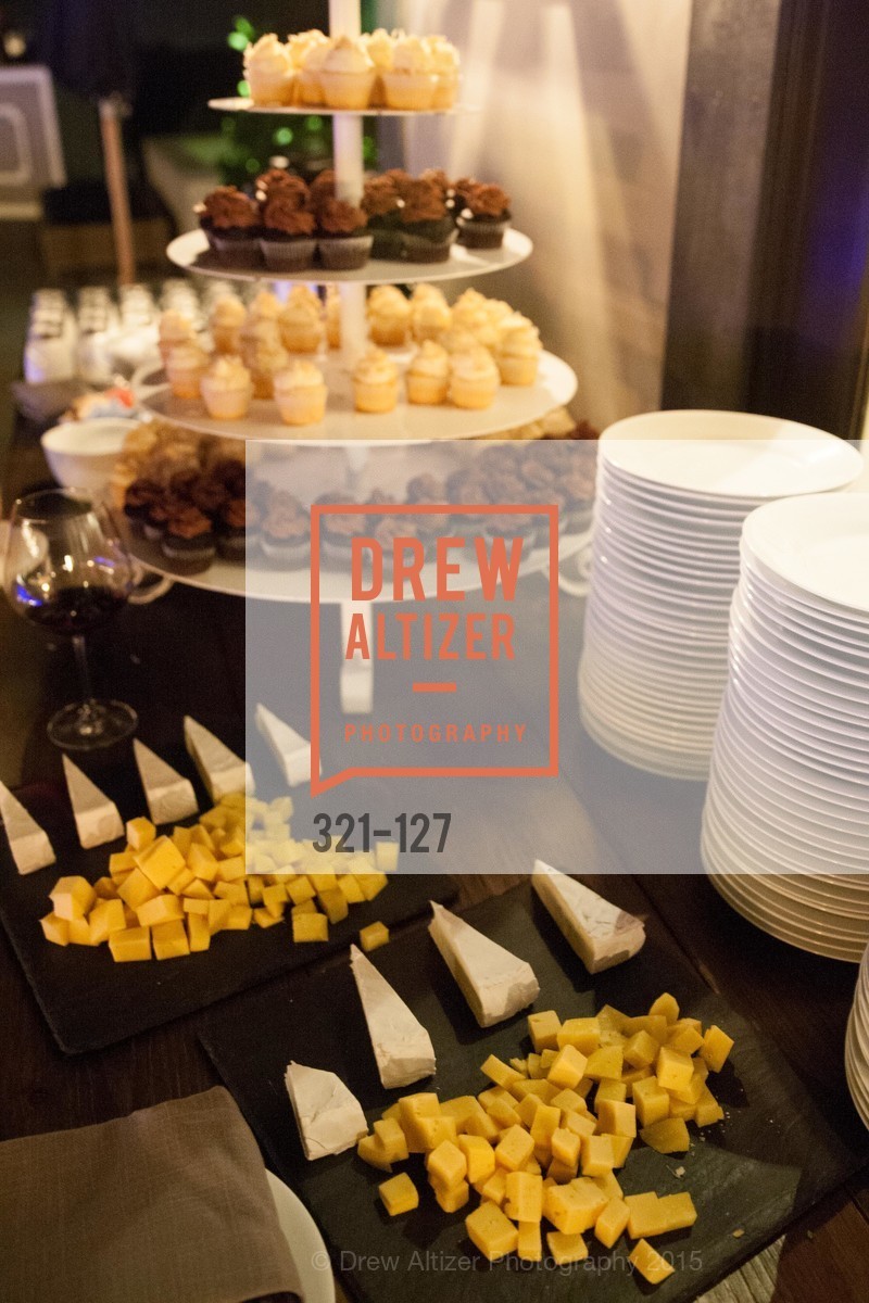 Atmosphere, An Evening in the Vineyard hosted by JACK CALHOUN & TRENT NORRIS, Jack Calhoun & Trent Norris Vineyard. 3393 Dry Creek Road, Healdsburg CA 95448, May 22nd, 2015,Drew Altizer, Drew Altizer Photography, full-service agency, private events, San Francisco photographer, photographer california