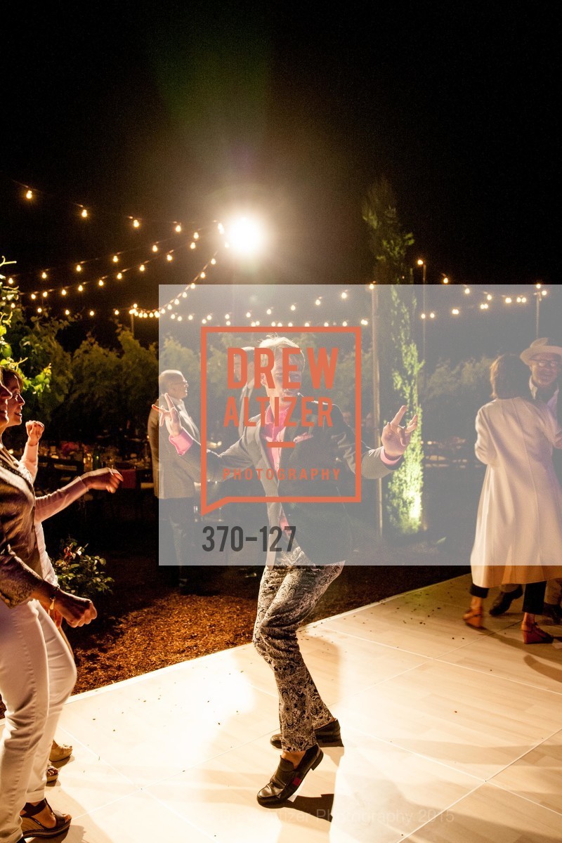 Dance Floor, An Evening in the Vineyard hosted by JACK CALHOUN & TRENT NORRIS, Jack Calhoun & Trent Norris Vineyard. 3393 Dry Creek Road, Healdsburg CA 95448, May 22nd, 2015,Drew Altizer, Drew Altizer Photography, full-service agency, private events, San Francisco photographer, photographer california
