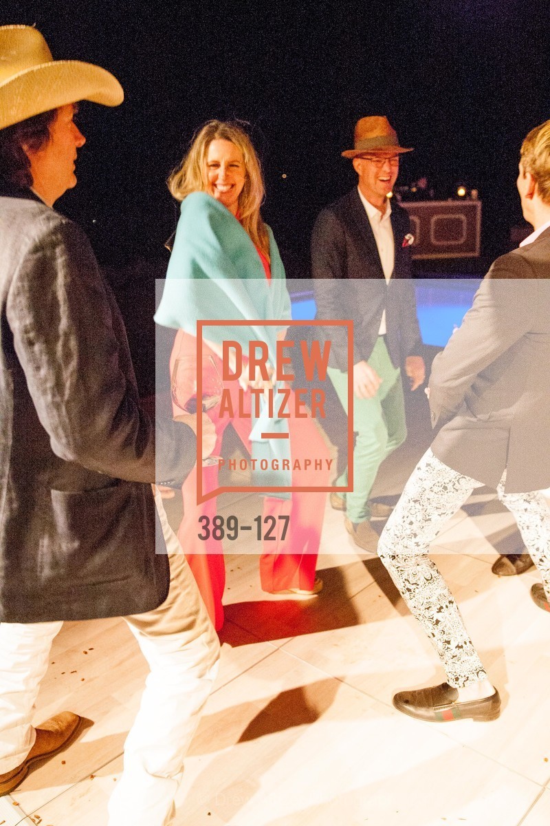 Dance Floor, An Evening in the Vineyard hosted by JACK CALHOUN & TRENT NORRIS, Jack Calhoun & Trent Norris Vineyard. 3393 Dry Creek Road, Healdsburg CA 95448, May 22nd, 2015,Drew Altizer, Drew Altizer Photography, full-service agency, private events, San Francisco photographer, photographer california