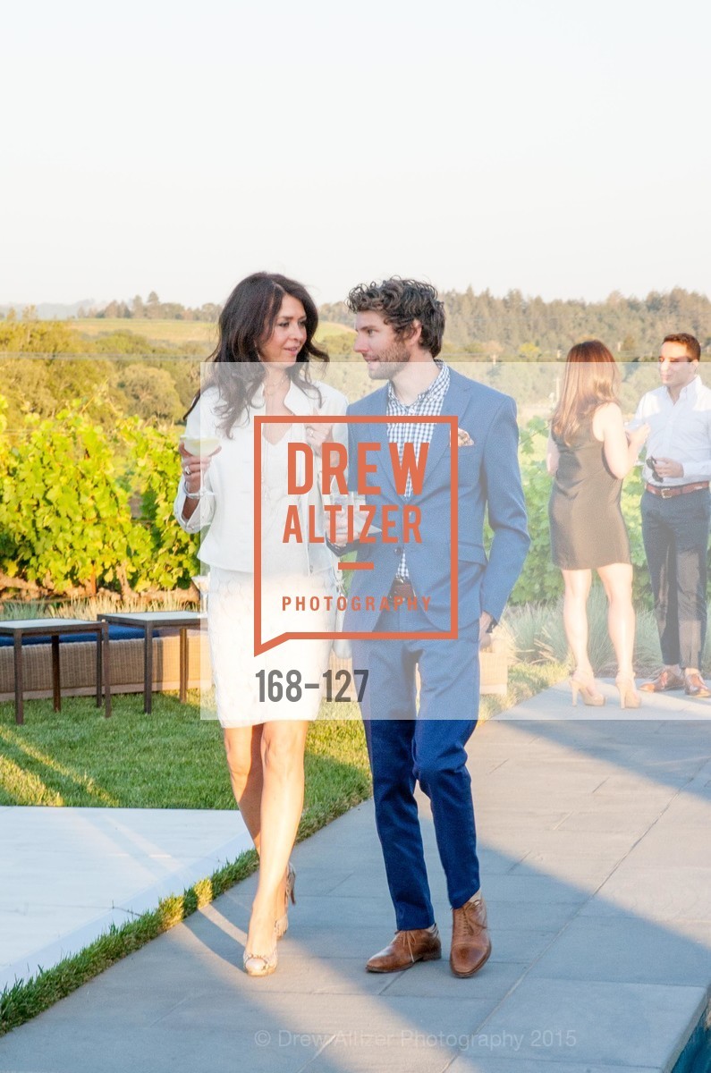Tracey Atwood, Drew Parker, An Evening in the Vineyard hosted by JACK CALHOUN & TRENT NORRIS, Jack Calhoun & Trent Norris Vineyard. 3393 Dry Creek Road, Healdsburg CA 95448, May 22nd, 2015,Drew Altizer, Drew Altizer Photography, full-service agency, private events, San Francisco photographer, photographer california