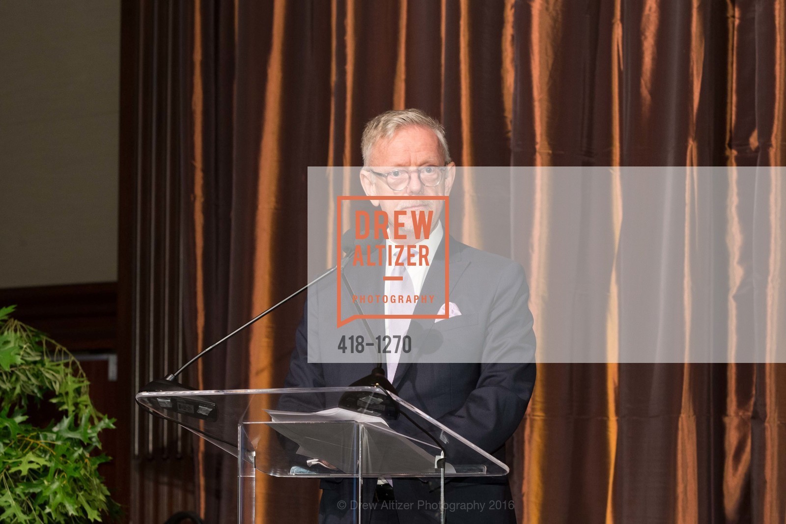 Martin Chapman, The Julia Morgan Awards 2016, US. 465 California St, June 16th, 2016, Photo #418-1270 Martin Chapman, Photo #418-1270