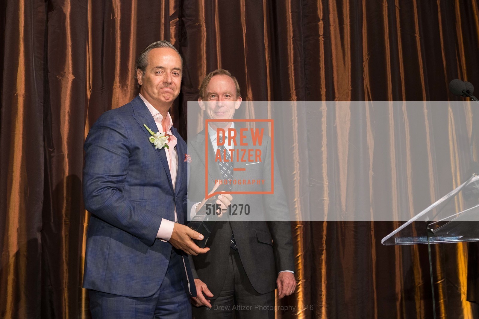 Douglas Durkin, Mark Ferguson, The Julia Morgan Awards 2016, US. 465 California St, June 16th, 2016, Photo #515-1270 Douglas Durkin, Mark Ferguson, Photo #515-1270