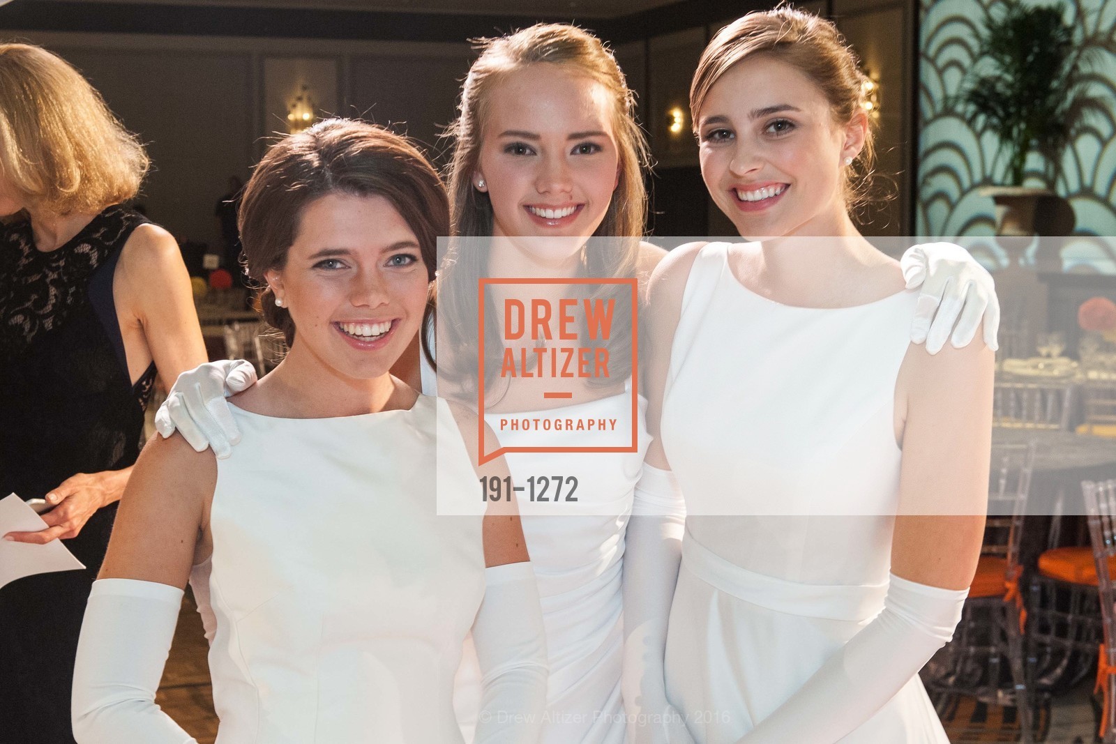 Ashley Baxter, Frances Lee Arnautou, Amelia Jane Gale, San Francisco Debutante Ball 2016, US. St. Francisco Hotel, June 18th, 2016, Photo #191-1272 Ashley Baxter, Frances Lee Arnautou, Amelia Jane Gale, Photo #191-1272