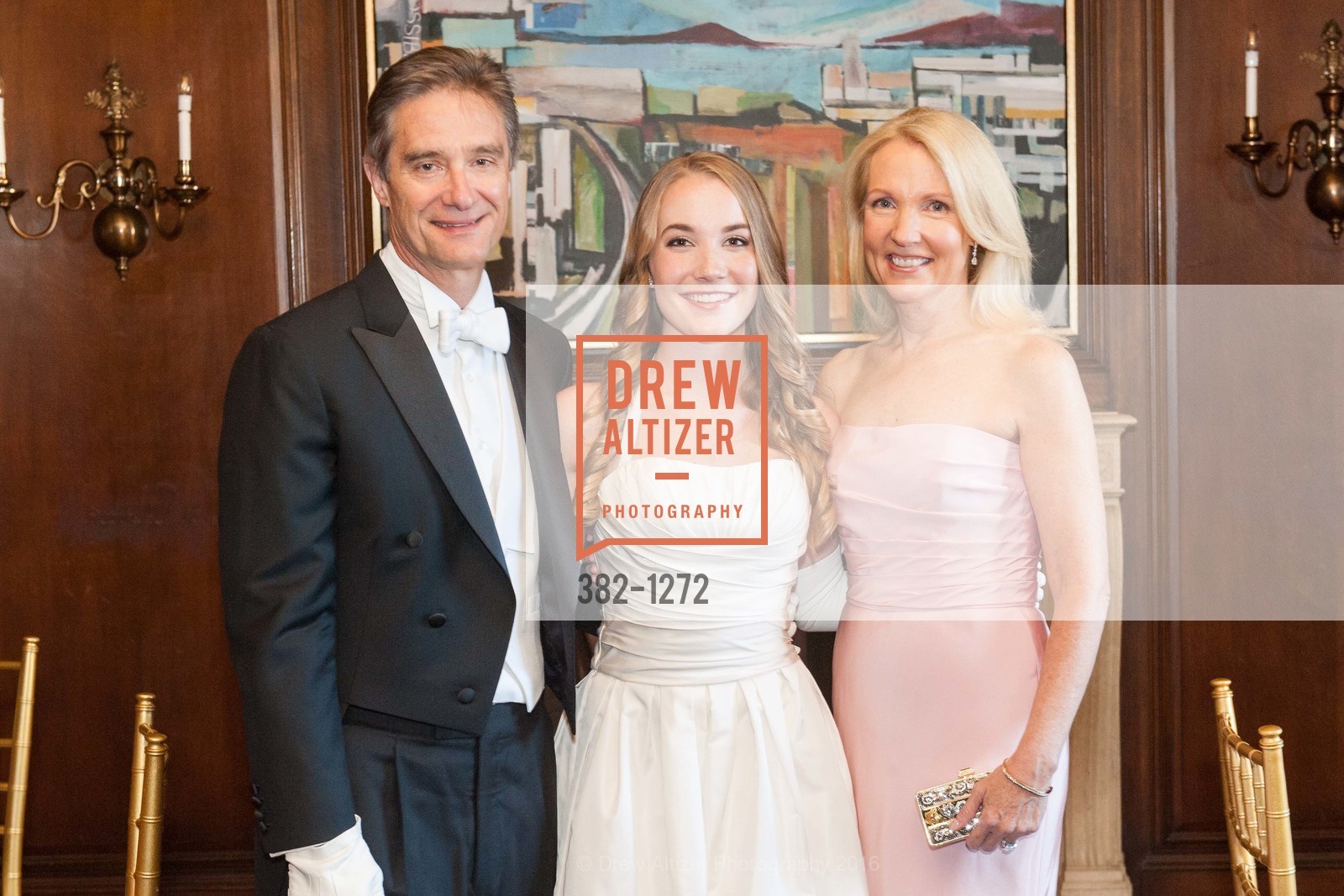 Daniel Girard, Renee Noelle Girard, Ann Girard, San Francisco Debutante Ball 2016, US. St. Francisco Hotel, June 18th, 2016, Photo #382-1272 Daniel Girard, Renee Noelle Girard, Ann Girard, Photo #382-1272