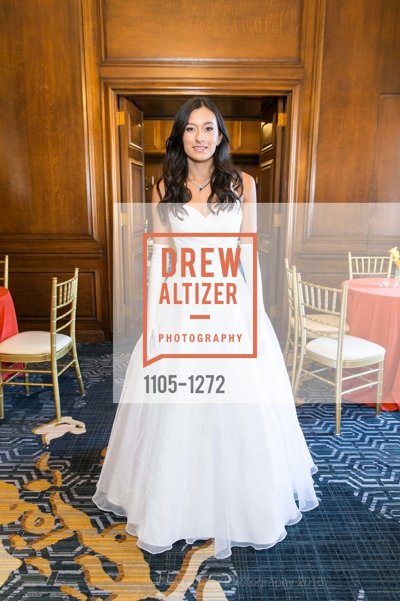 Isabella Giannini, San Francisco Debutante Ball 2016, US. St. Francisco Hotel, June 18th, 2016, Photo #1105-1272 Isabella Giannini, Photo #1105-1272
