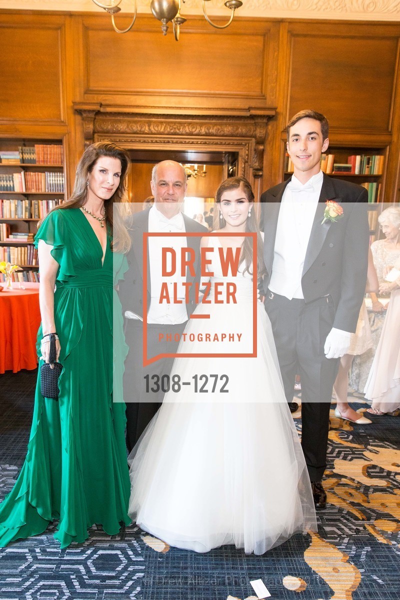 Leslie Podell, Nick Podell, Natalie Boin Podell, William Swindells, San Francisco Debutante Ball 2016, US. St. Francisco Hotel, June 18th, 2016, Photo #1308-1272 Leslie Podell, Nick Podell, Natalie Boin Podell, William Swindells, Photo #1308-1272