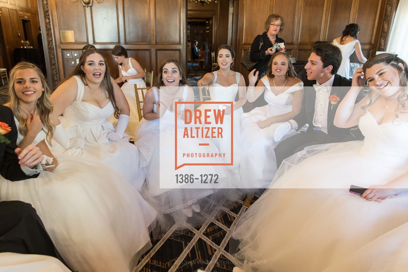 Anna Garman, Catherine Ann Bick, Hart Ayoob, Casey Mathews, Madeline Kuhn, Spencer Zeff, San Francisco Debutante Ball 2016, US. St. Francisco Hotel, June 18th, 2016, Photo #1386-1272 Anna Garman, Catherine Ann Bick, Hart Ayoob, Casey Mathews, Madeline Kuhn, Spencer Zeff, Photo #1386-1272