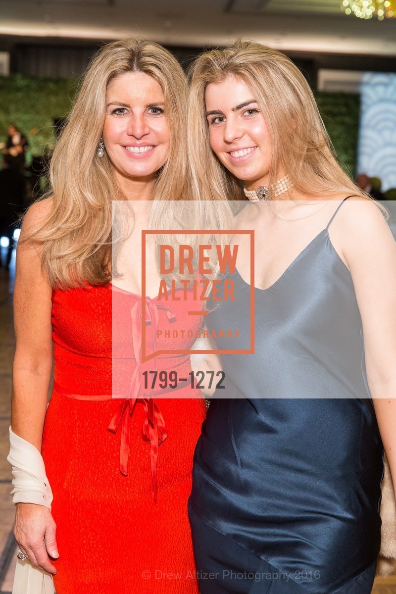 Suzanne Levit, Alexis Levit, San Francisco Debutante Ball 2016, US. St. Francisco Hotel, June 18th, 2016, Photo #1799-1272 Suzanne Levit, Alexis Levit, Photo #1799-1272
