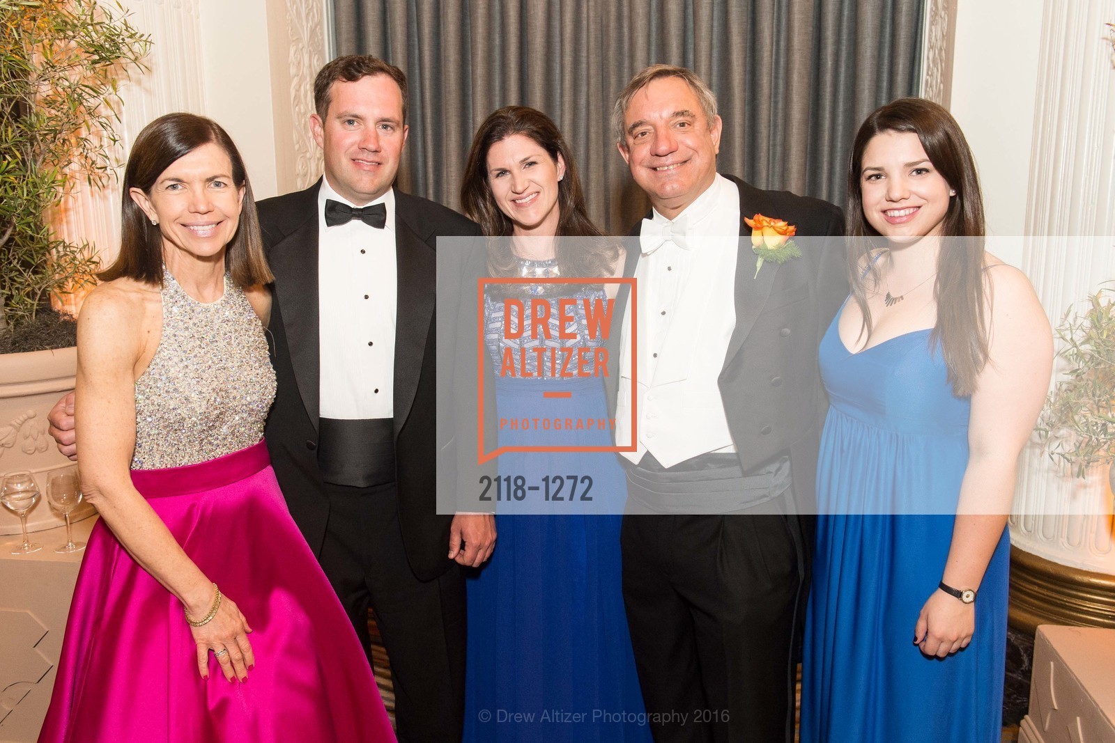 Susan DeMuro, John Taylor, Jennifer Salzman, Paul DeMuro, Melissa DeMuro, Photo #2118-1272