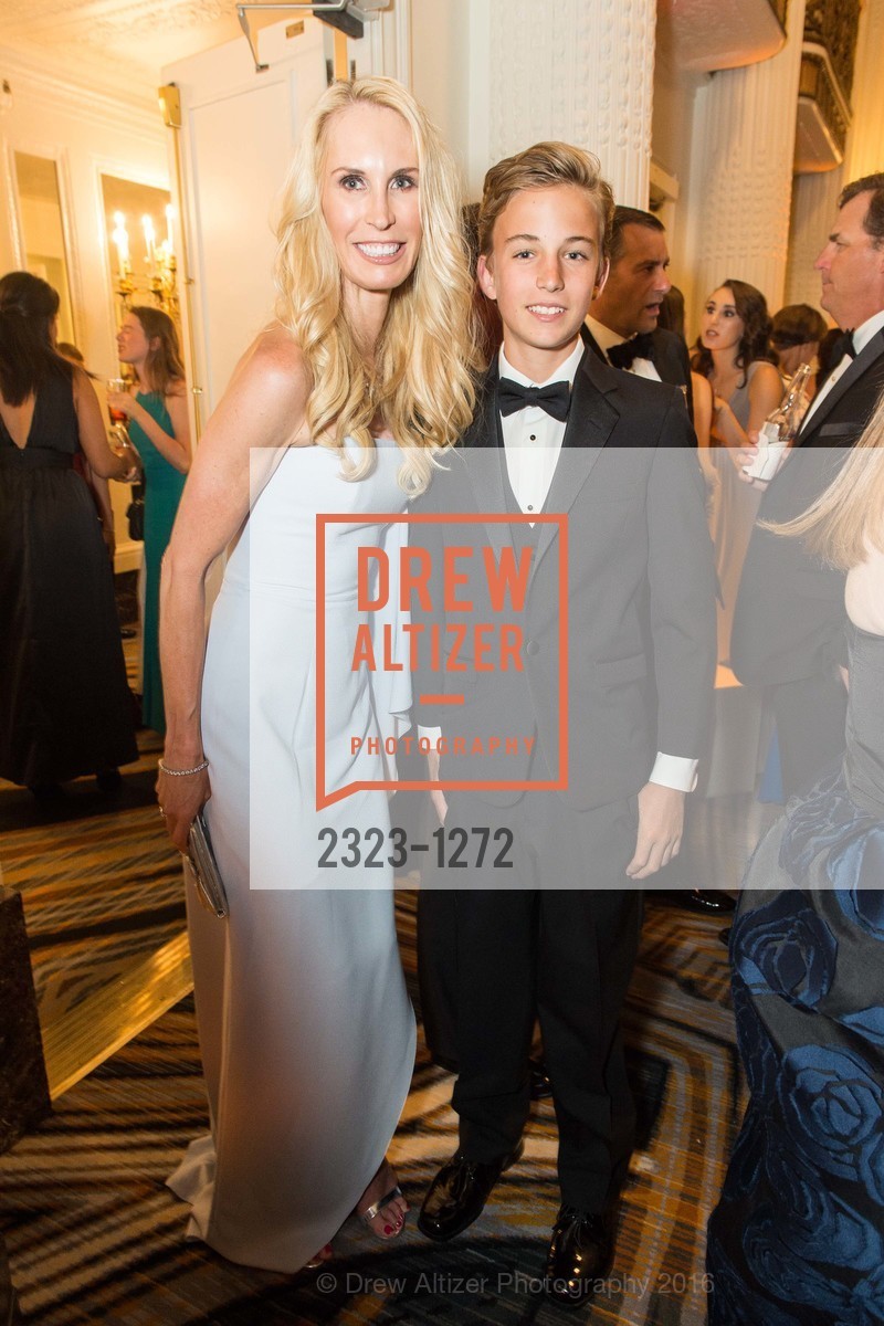Krista Giovara, Teddy Dobos, San Francisco Debutante Ball 2016, US. St. Francisco Hotel, June 18th, 2016, Photo #2323-1272 Krista Giovara, Teddy Dobos, Photo #2323-1272