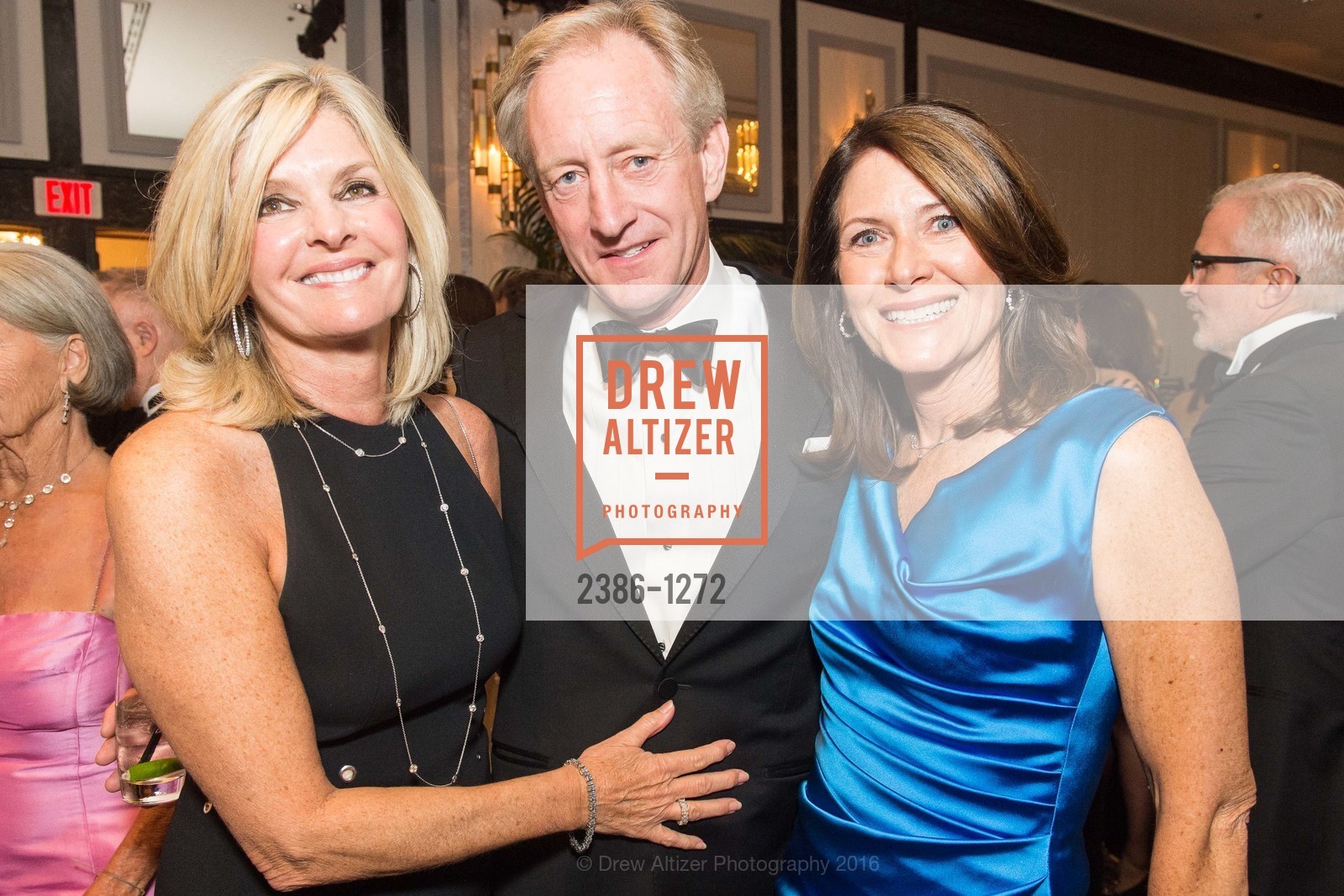 Tammy Mobley, Kurt Moblehy, Rita Daly, San Francisco Debutante Ball 2016, US. St. Francisco Hotel, June 18th, 2016, Photo #2386-1272 Tammy Mobley, Kurt Moblehy, Rita Daly, Photo #2386-1272