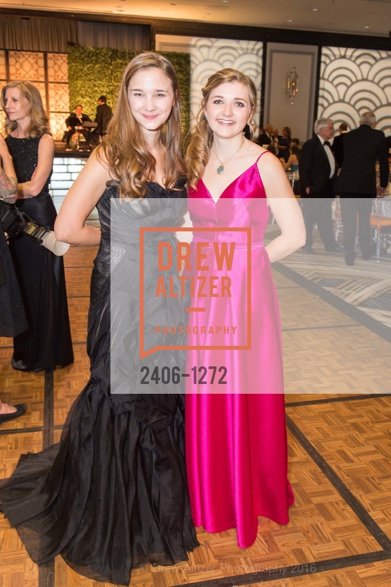 Lauren Beck, Kathryn Callander, San Francisco Debutante Ball 2016, US. St. Francisco Hotel, June 18th, 2016, Photo #2406-1272 Lauren Beck, Kathryn Callander, Photo #2406-1272
