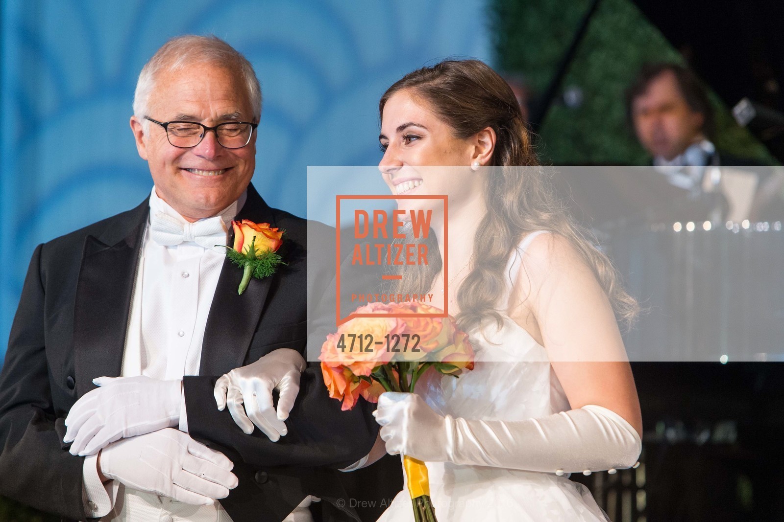 Samuel Raymond Coffey, Caroline Coffey, San Francisco Debutante Ball 2016, US. St. Francisco Hotel, June 18th, 2016, Photo #4712-1272 Samuel Raymond Coffey, Caroline Coffey, Photo #4712-1272
