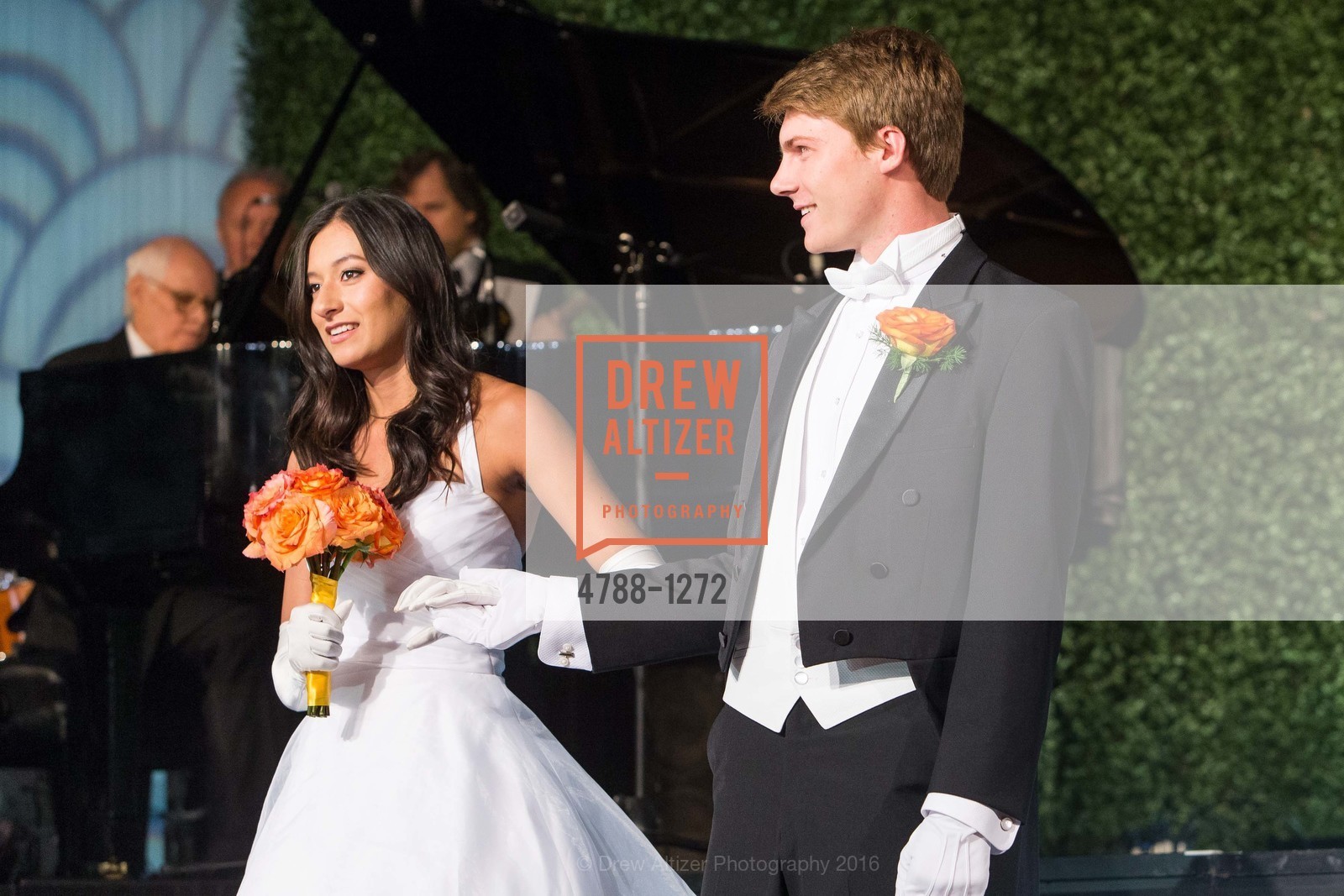Isabella Giannini, Will Cavagnero, San Francisco Debutante Ball 2016, US. St. Francisco Hotel, June 18th, 2016, Photo #4788-1272 Isabella Giannini, Will Cavagnero, Photo #4788-1272