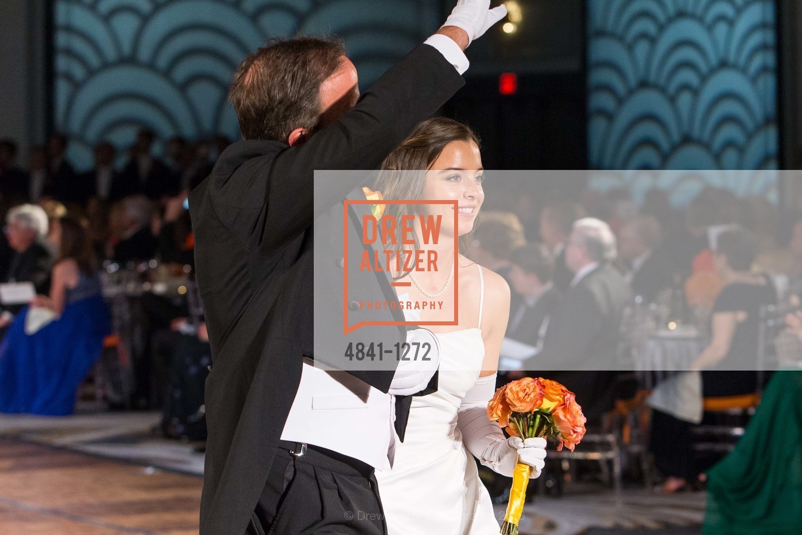 Sarah Kate Paulsen, San Francisco Debutante Ball 2016, US. St. Francisco Hotel, June 18th, 2016, Photo #4841-1272 Sarah Kate Paulsen, Photo #4841-1272