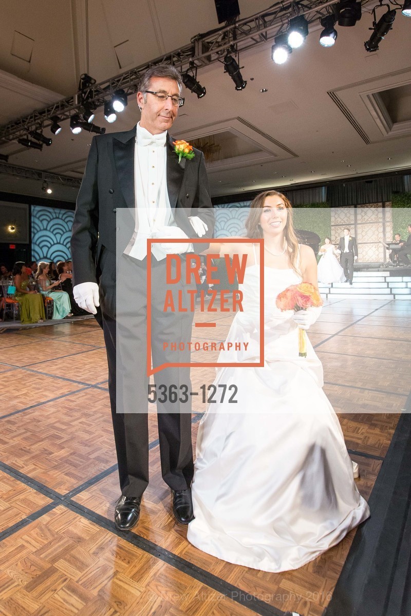 John Sylvia, Mara Therese Sylvia, San Francisco Debutante Ball 2016, US. St. Francisco Hotel, June 18th, 2016, Photo #5363-1272 John Sylvia, Mara Therese Sylvia, Photo #5363-1272