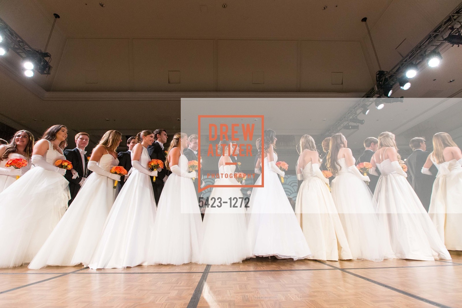Debutantes, San Francisco Debutante Ball 2016, US. St. Francisco Hotel, June 18th, 2016, Photo #5423-1272 Debutantes, Photo #5423-1272