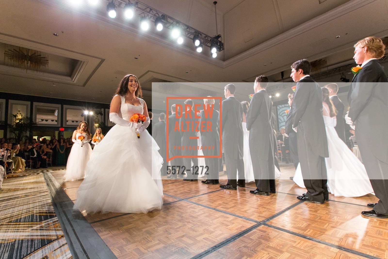 Katarina Evers, San Francisco Debutante Ball 2016, US. St. Francisco Hotel, June 18th, 2016, Photo #5572-1272 Katarina Evers, Photo #5572-1272