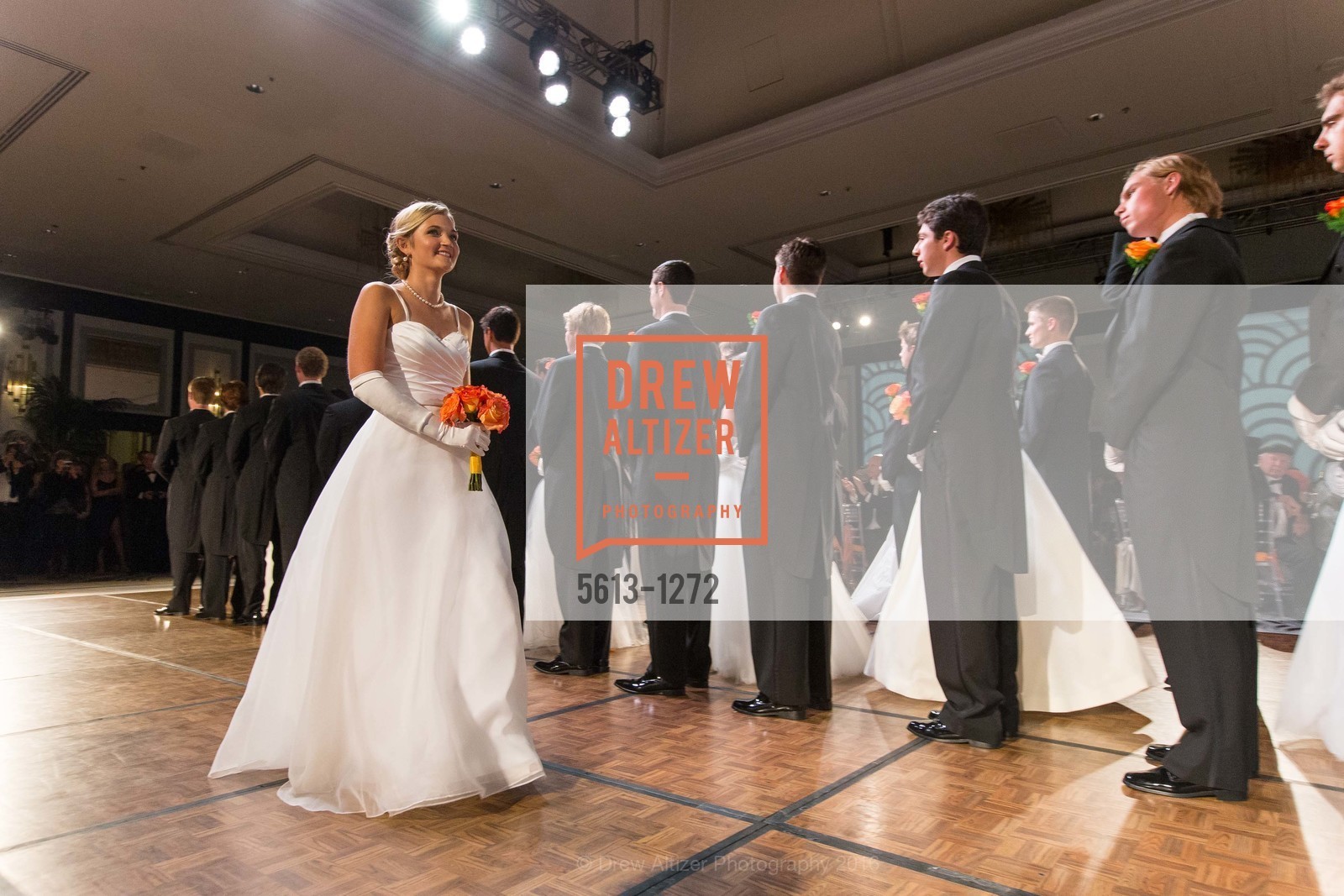 Grace Callander, San Francisco Debutante Ball 2016, US. St. Francisco Hotel, June 18th, 2016, Photo #5613-1272 Grace Callander, Photo #5613-1272