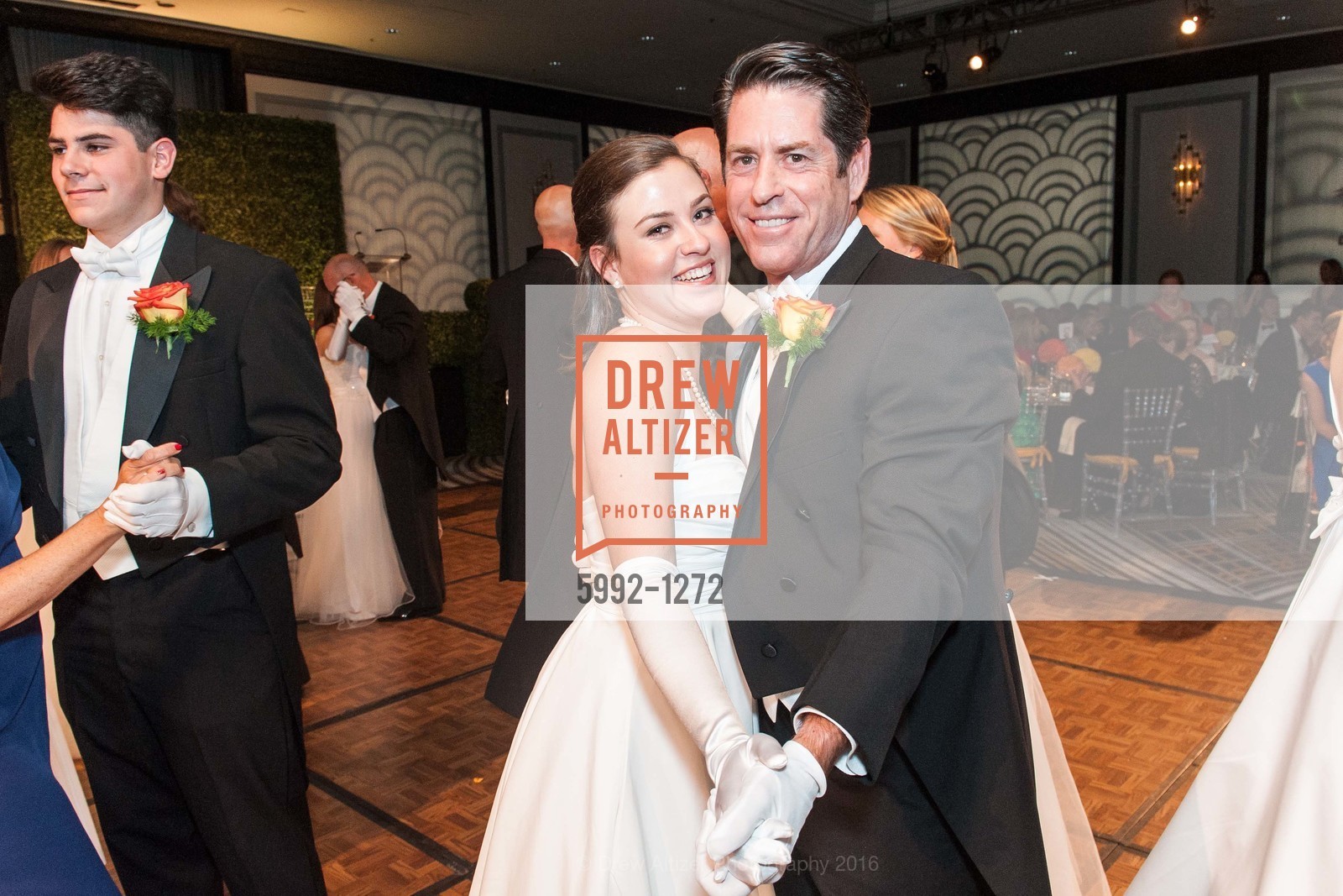 Clare Roediger, John Roediger, San Francisco Debutante Ball 2016, US. St. Francisco Hotel, June 18th, 2016, Photo #5992-1272 Clare Roediger, John Roediger, Photo #5992-1272