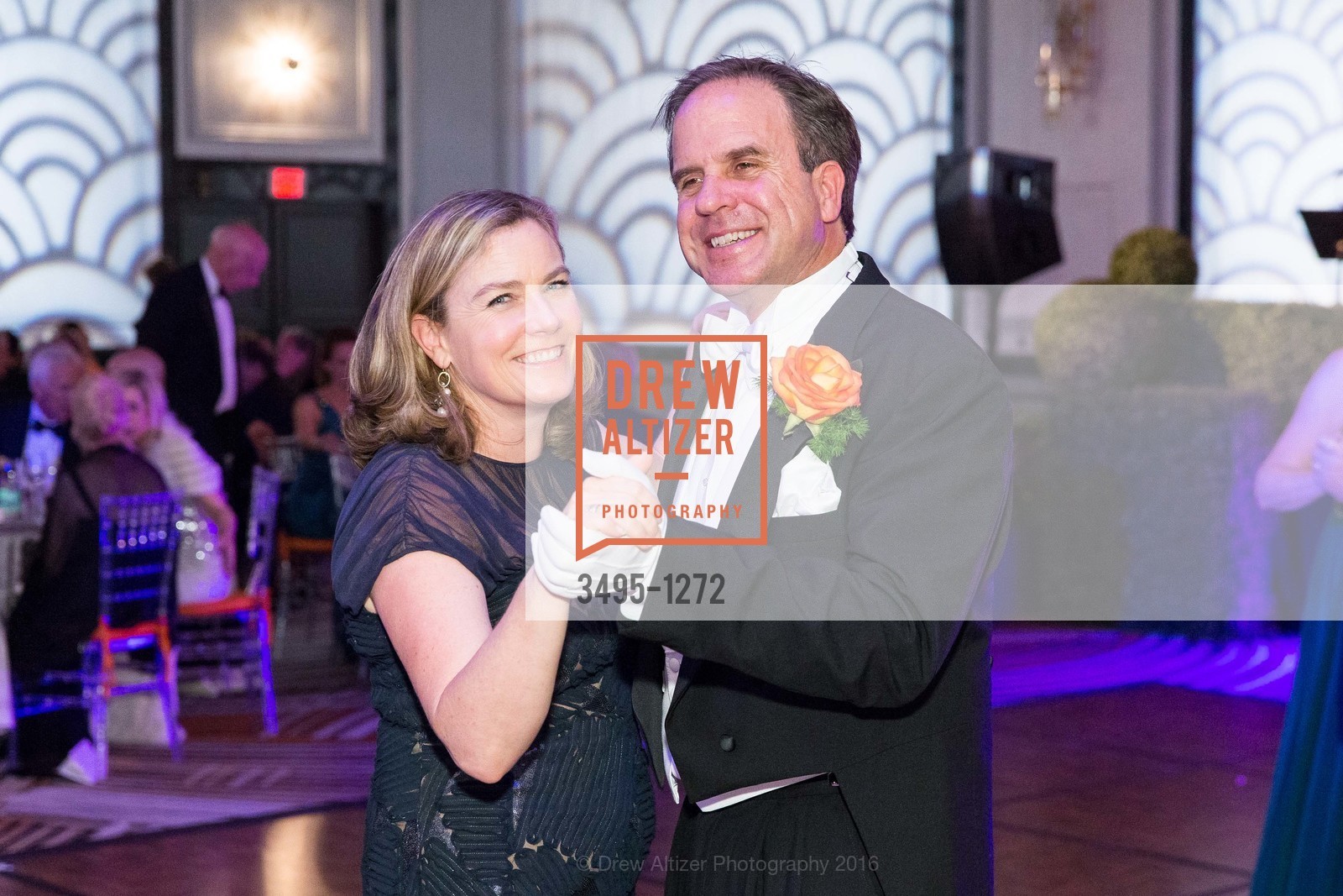 Jon Paulsen, San Francisco Debutante Ball 2016, US. St. Francisco Hotel, June 18th, 2016, Photo #3495-1272 Jon Paulsen, Photo #3495-1272