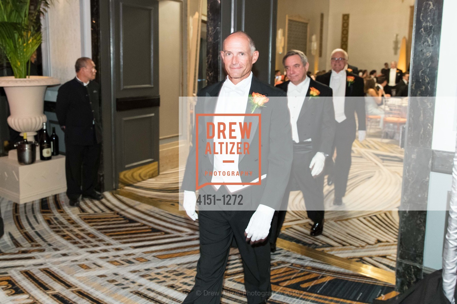Neil Hadfield, San Francisco Debutante Ball 2016, US. St. Francisco Hotel, June 18th, 2016, Photo #4151-1272 Neil Hadfield, Photo #4151-1272