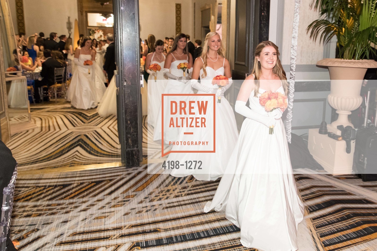 Caraghan Selfridge, Jacqueline Soja, San Francisco Debutante Ball 2016, US. St. Francisco Hotel, June 18th, 2016, Photo #4198-1272 Caraghan Selfridge, Jacqueline Soja, Photo #4198-1272