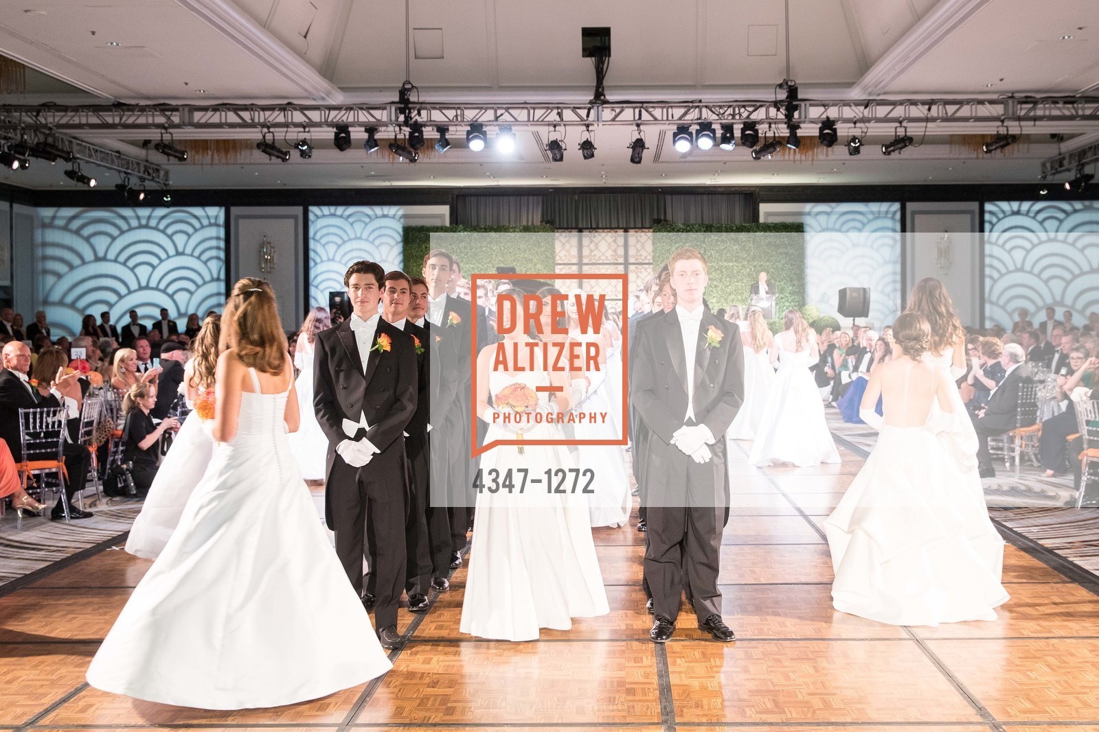 Clare Roediger, San Francisco Debutante Ball 2016, US. St. Francisco Hotel, June 18th, 2016, Photo #4347-1272 Clare Roediger, Photo #4347-1272