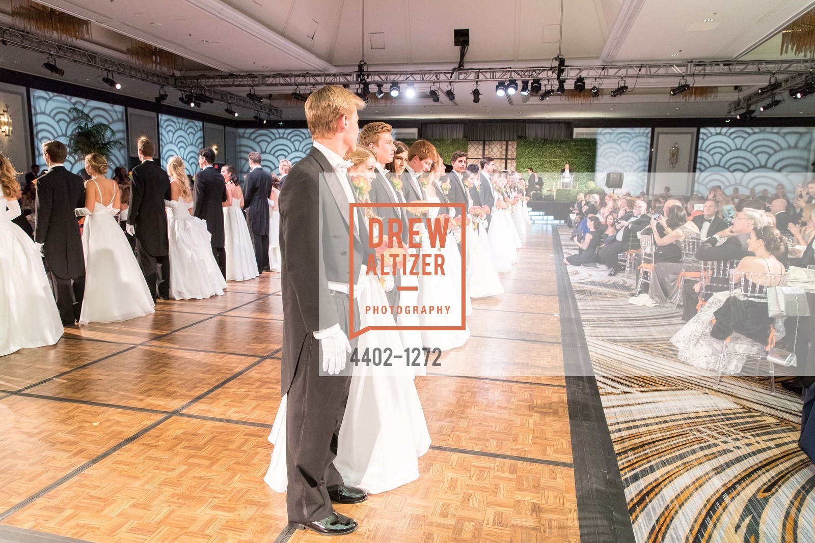 Cotillion, San Francisco Debutante Ball 2016, US. St. Francisco Hotel, June 18th, 2016, Photo #4402-1272 Cotillion, Photo #4402-1272