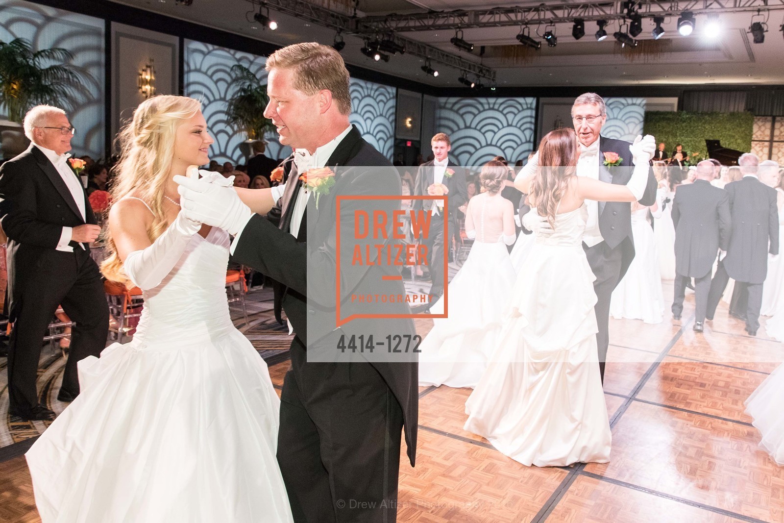 Caraghan Selfridge, Michael Selfridge, San Francisco Debutante Ball 2016, US. St. Francisco Hotel, June 18th, 2016, Photo #4414-1272 Caraghan Selfridge, Michael Selfridge, Photo #4414-1272