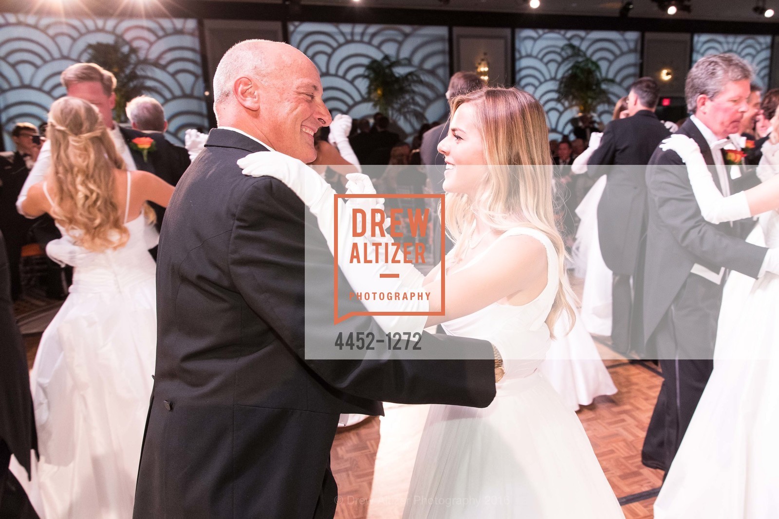 Kirk Denebeim, Ariana Denebeim, San Francisco Debutante Ball 2016, US. St. Francisco Hotel, June 18th, 2016, Photo #4452-1272 Kirk Denebeim, Ariana Denebeim, Photo #4452-1272