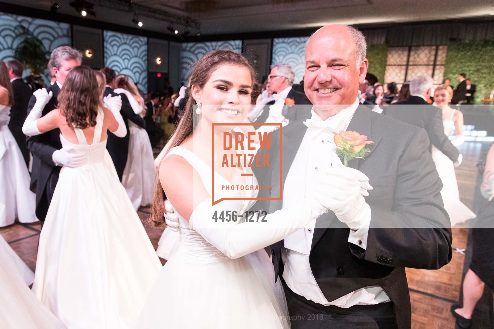 Natalie Boin Podell, Nick Podell, San Francisco Debutante Ball 2016, US. St. Francisco Hotel, June 18th, 2016, Photo #4456-1272 Natalie Boin Podell, Nick Podell, Photo #4456-1272