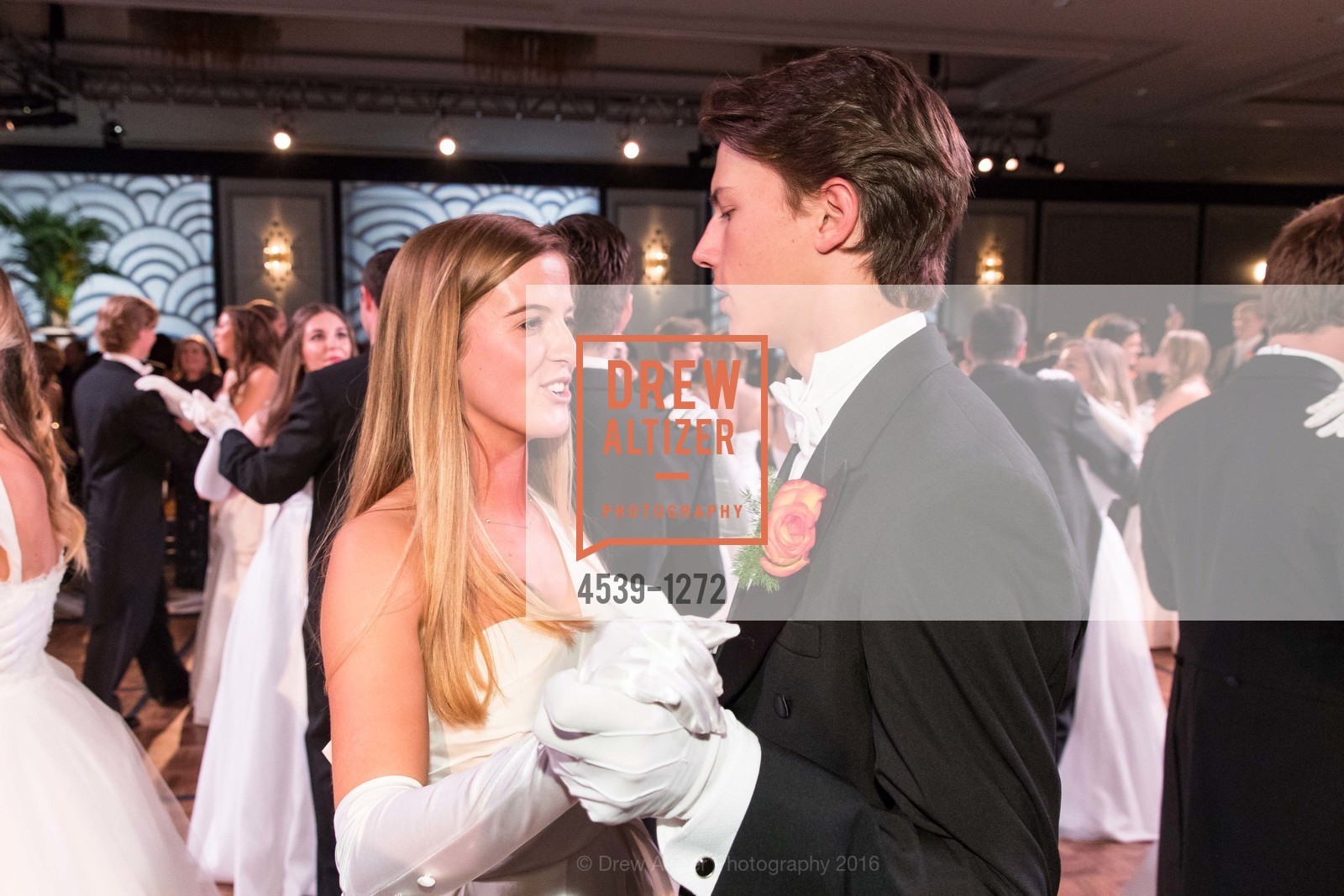 Samantha Klingelhofer, Satchel Kostelnik, San Francisco Debutante Ball 2016, US. St. Francisco Hotel, June 18th, 2016, Photo #4539-1272 Samantha Klingelhofer, Satchel Kostelnik, Photo #4539-1272