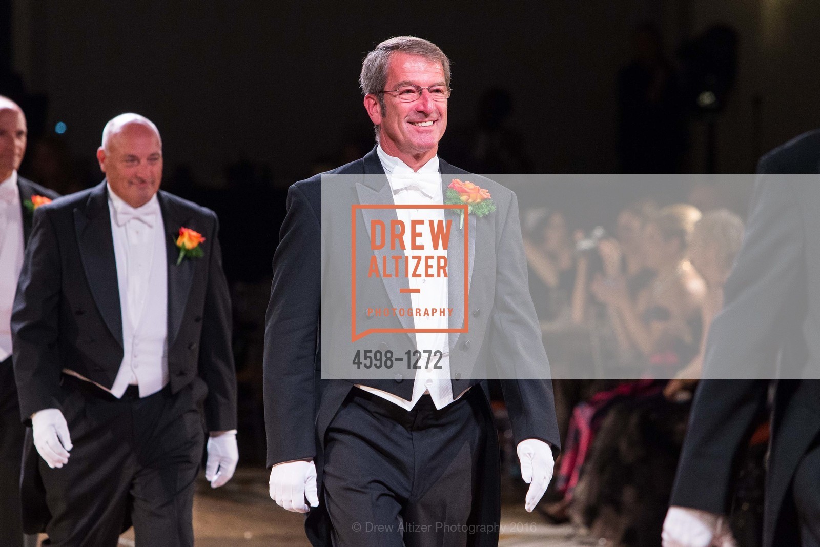Eckhard Evers, San Francisco Debutante Ball 2016, US. St. Francisco Hotel, June 18th, 2016, Photo #4598-1272 Eckhard Evers, Photo #4598-1272