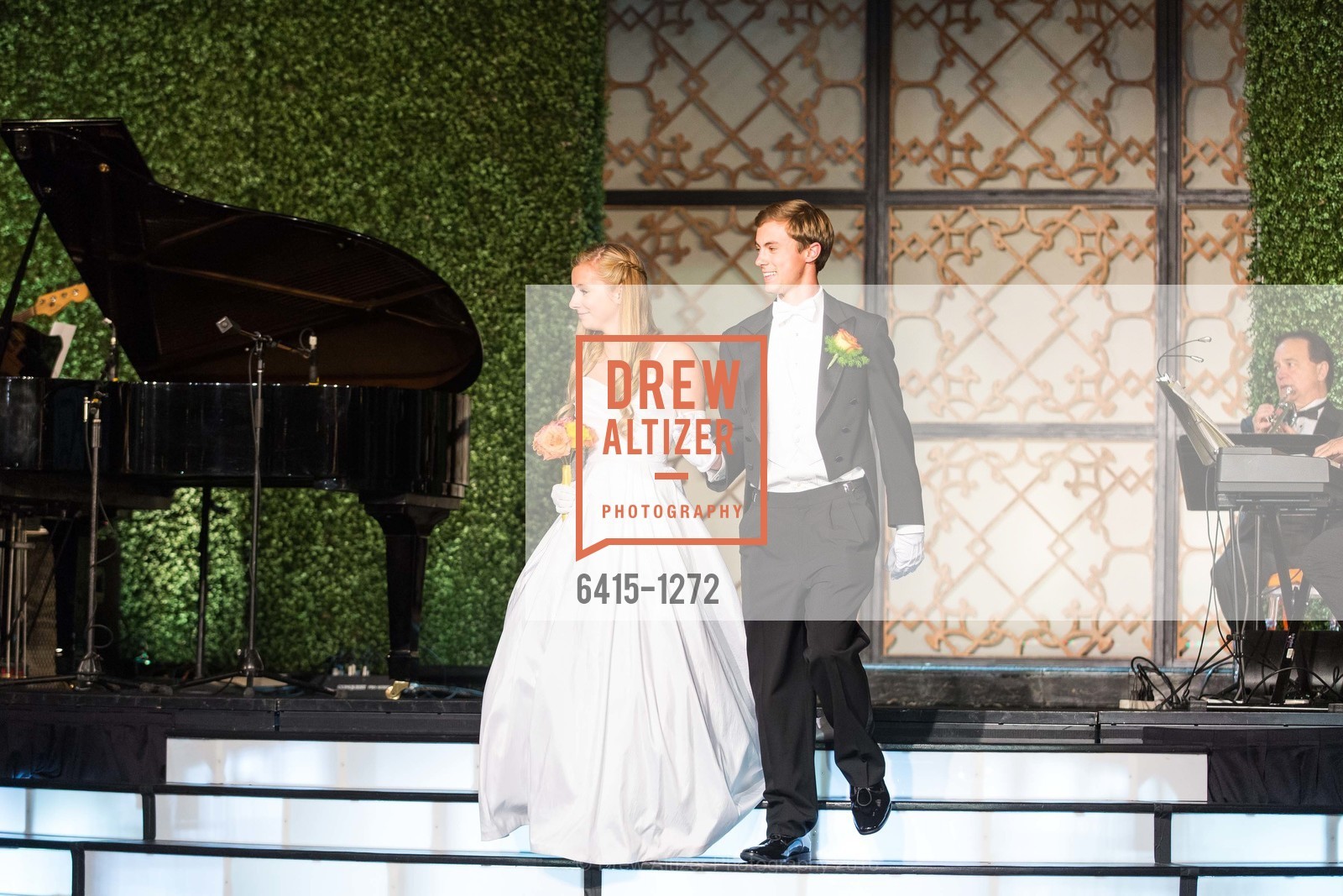 Hannah Holscher, Spencer Becerra, San Francisco Debutante Ball 2016, US. St. Francisco Hotel, June 18th, 2016, Photo #6415-1272 Hannah Holscher, Spencer Becerra, Photo #6415-1272