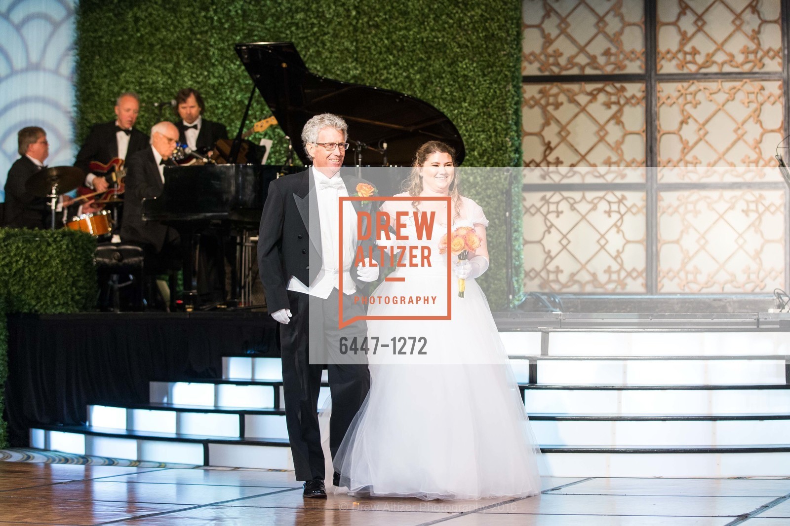 John Mathews, Casey Mathews, San Francisco Debutante Ball 2016, US. St. Francisco Hotel, June 18th, 2016, Photo #6447-1272 John Mathews, Casey Mathews, Photo #6447-1272