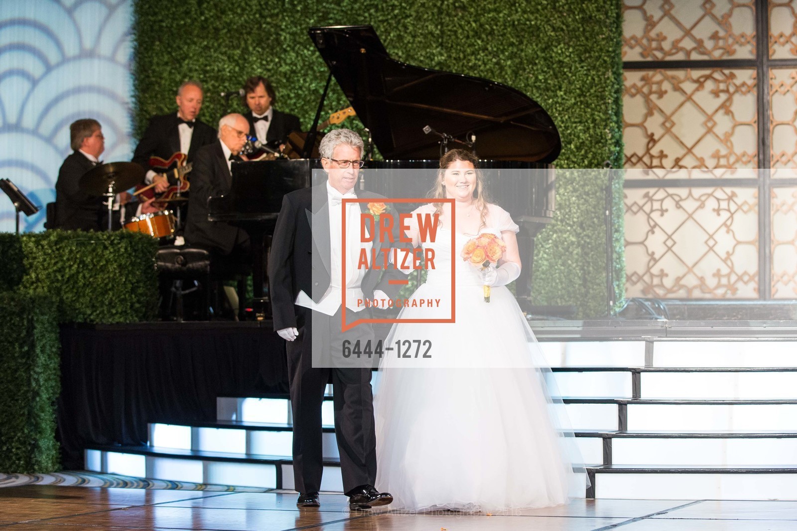 John Mathews, Casey Mathews, San Francisco Debutante Ball 2016, US. St. Francisco Hotel, June 18th, 2016, Photo #6444-1272 John Mathews, Casey Mathews, Photo #6444-1272