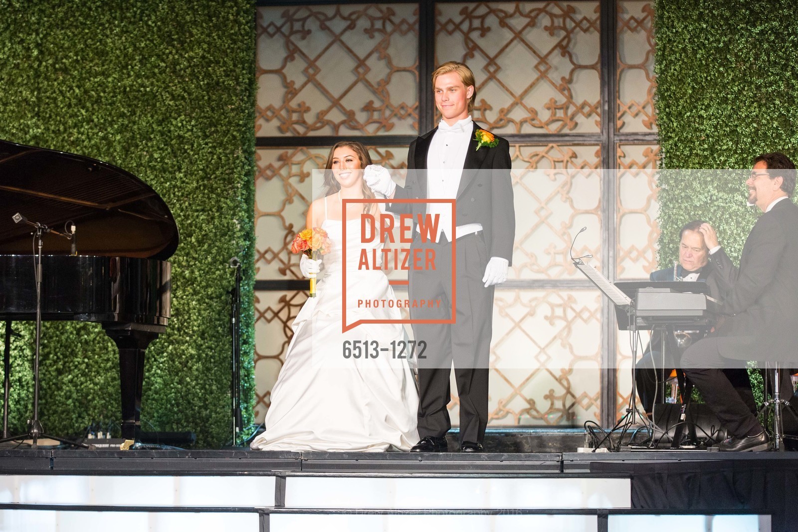 Mara Therese Sylvia, Ben Dierkhising, San Francisco Debutante Ball 2016, US. St. Francisco Hotel, June 18th, 2016, Photo #6513-1272 Mara Therese Sylvia, Ben Dierkhising, Photo #6513-1272
