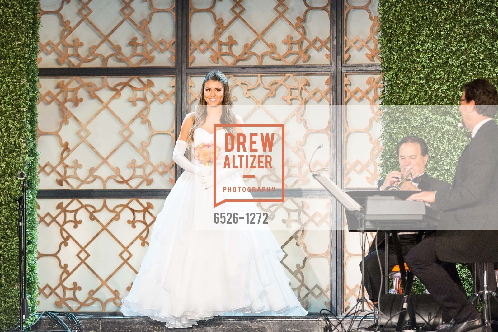 Shala Monet Weir, San Francisco Debutante Ball 2016, US. St. Francisco Hotel, June 18th, 2016, Photo #6526-1272 Shala Monet Weir, Photo #6526-1272
