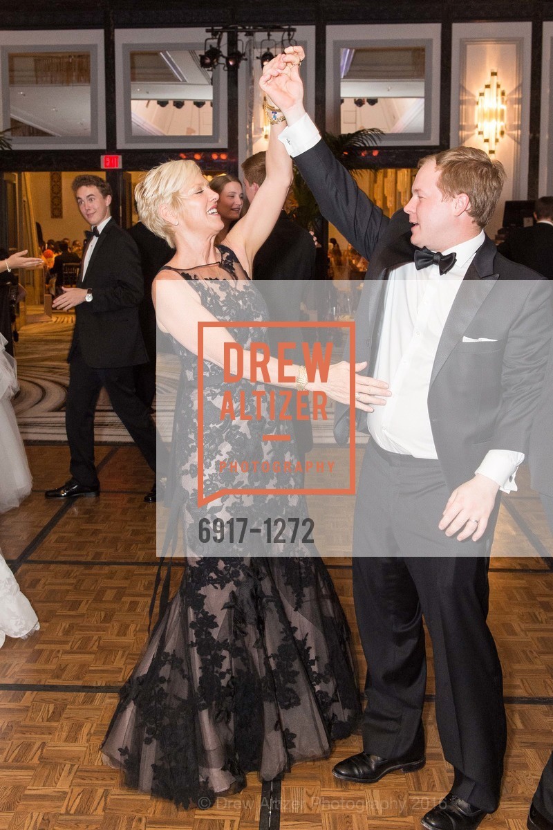 Shawn Sylvia, Jay Root, San Francisco Debutante Ball 2016, US. St. Francisco Hotel, June 18th, 2016, Photo #6917-1272 Shawn Sylvia, Jay Root, Photo #6917-1272