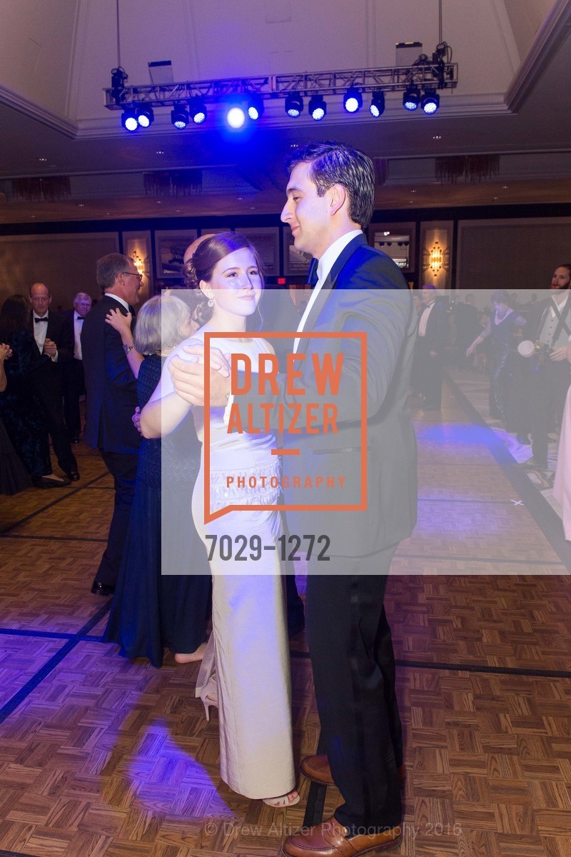 Page Bowers, Theo Cominos, San Francisco Debutante Ball 2016, US. St. Francisco Hotel, June 18th, 2016, Photo #7029-1272 Page Bowers, Theo Cominos, Photo #7029-1272