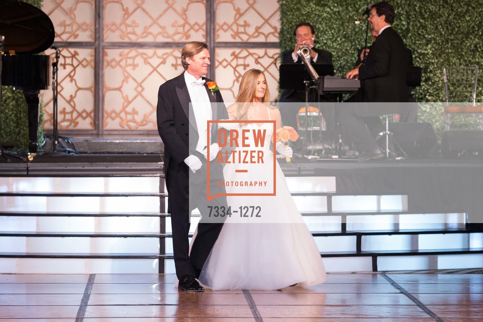 San Francisco Debutante Ball 2016, US. St. Francisco Hotel, June 18th, 2016, Photo #7334-1272 Photo #7334-1272