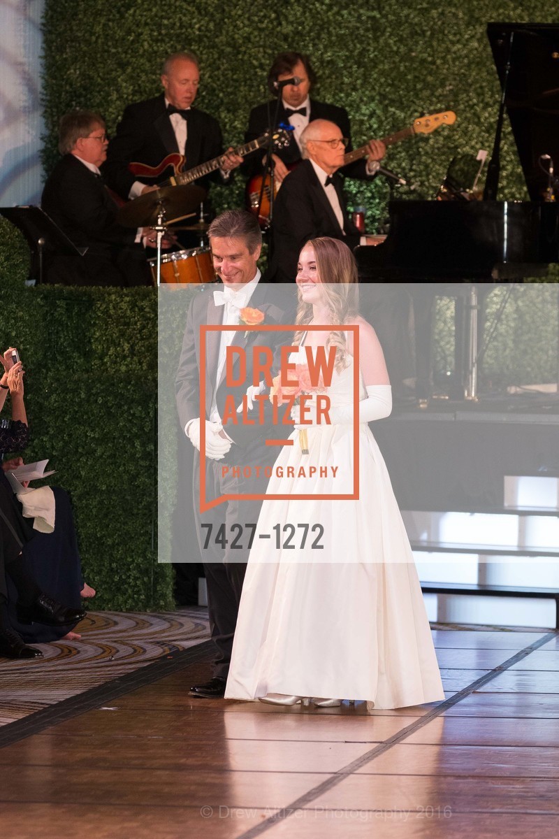 Daniel Girard, Renee Noelle Girard, San Francisco Debutante Ball 2016, US. St. Francisco Hotel, June 18th, 2016, Photo #7427-1272 Daniel Girard, Renee Noelle Girard, Photo #7427-1272