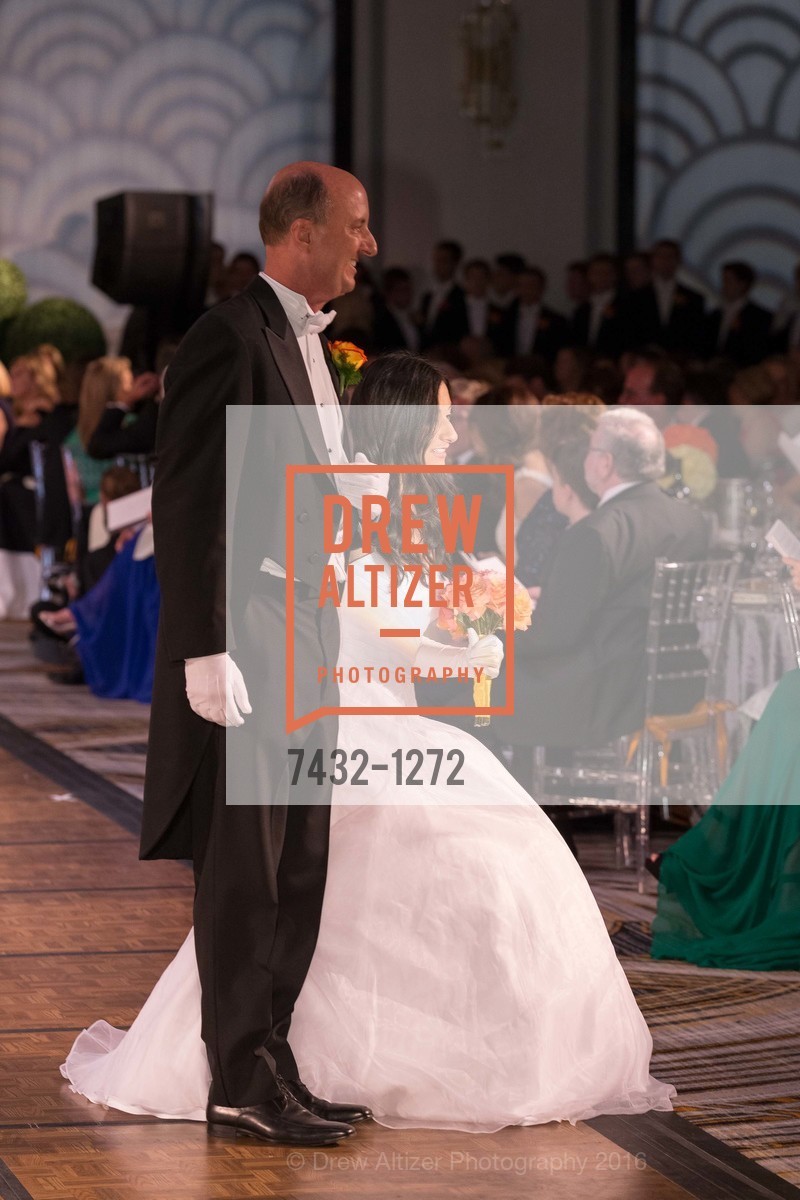 Beau Giannini, Isabella Giannini, San Francisco Debutante Ball 2016, US. St. Francisco Hotel, June 18th, 2016, Photo #7432-1272 Beau Giannini, Isabella Giannini, Photo #7432-1272