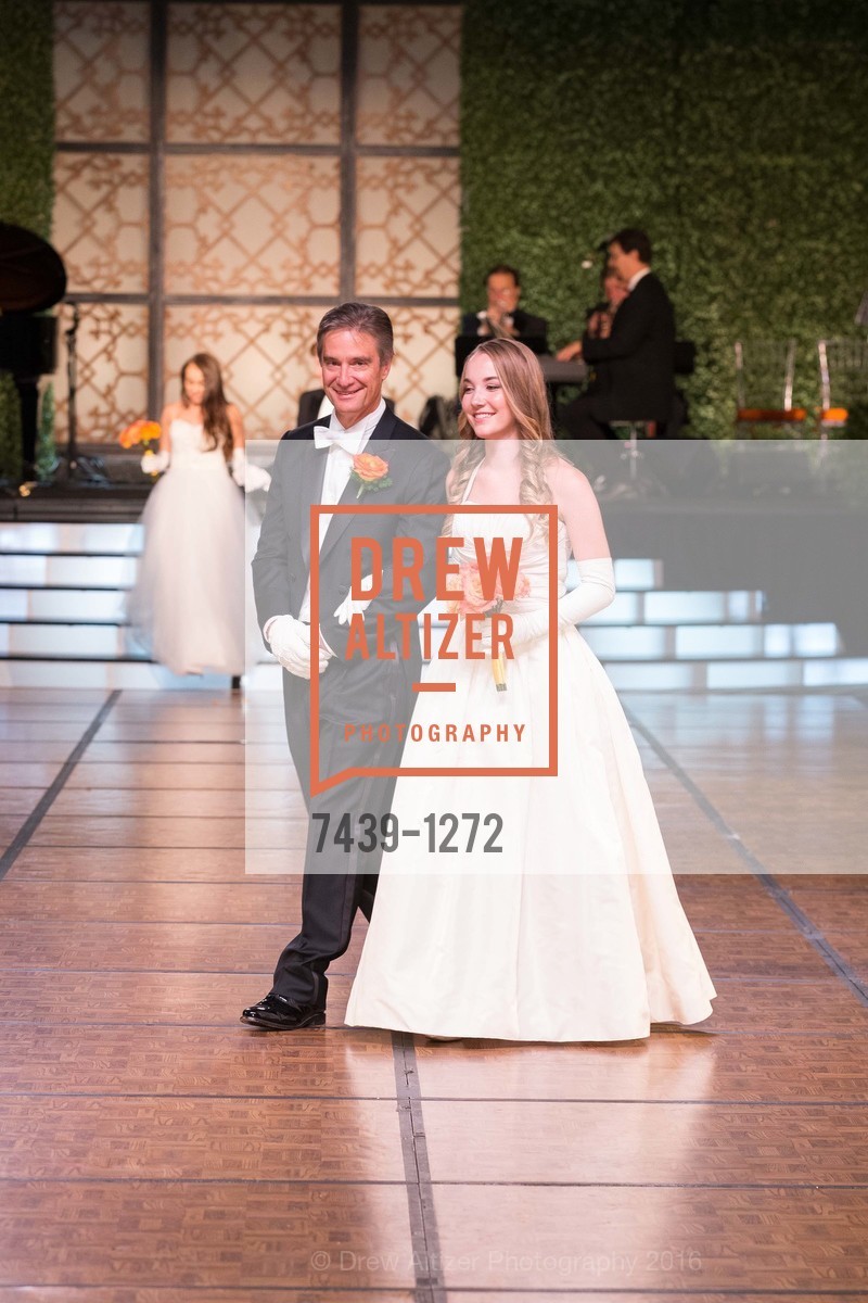 Daniel Girard, Renee Noelle Girard, San Francisco Debutante Ball 2016, US. St. Francisco Hotel, June 18th, 2016, Photo #7439-1272 Daniel Girard, Renee Noelle Girard, Photo #7439-1272